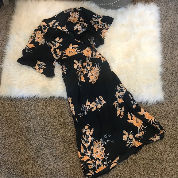 Dresses & Skirts - Wrap Floral Kimono Maxi